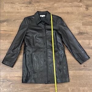 Vintage Petite Sophisticate Black Leather Jacket Size Large